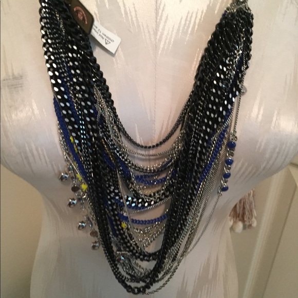 Juicy Couture necklace NWT and bag $198 - Picture 2 of 8